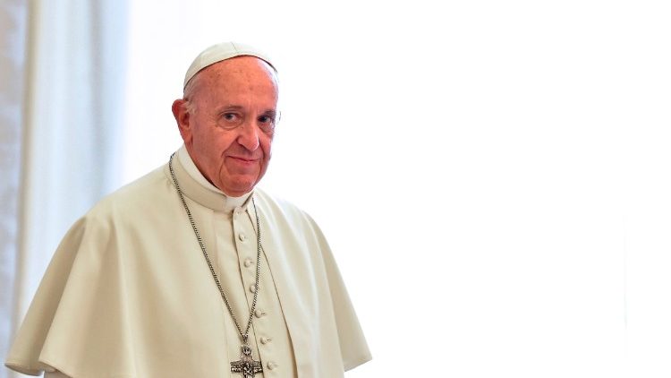El Papa Francisco dio su cordial bienvenida a los participantes en el Encuentro Internacional promovido por la Congregación para el Clero, sobre la Ratio Fundamentalis