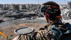 topshot-syria-conflict-1508343373643