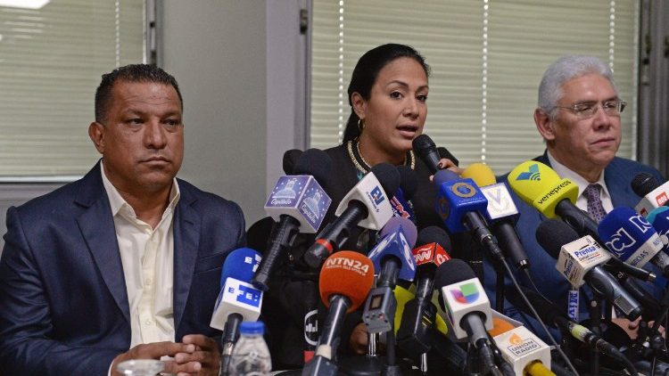 Venezuelas Opposition zweifelt die Wahlergebnisse an