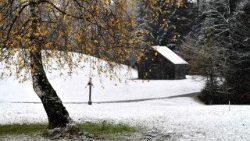 austria-weather-snow-1509962549470