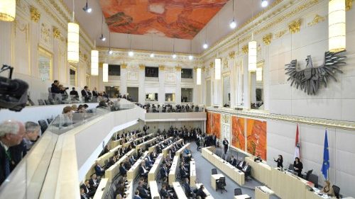 Österreich: Kritik an Gesetz zu Extremismus