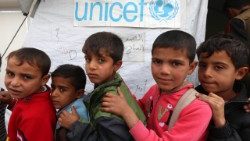 iraq-conflict-unicef-displaced-education-1511193177439.jpg