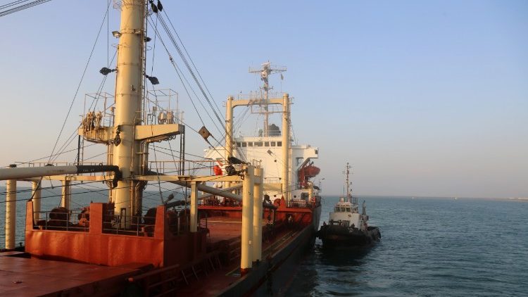 Hilfslieferung per Schiff für den Jemen