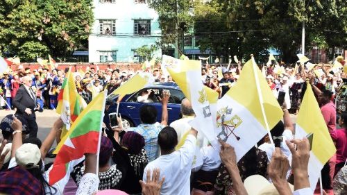 Myanmar: Papst führt heikles Gespräch mit General