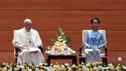 Papa: compromisso com a justiça e respeito pelos direitos humanos