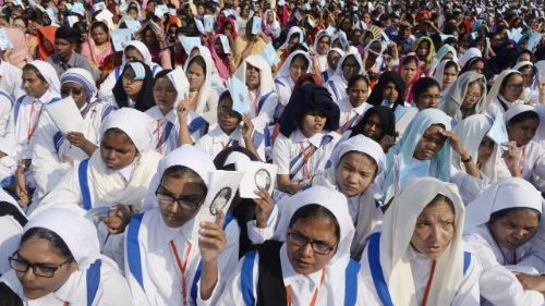 Papst in Bangladesch: „Er setzt die Peripherien ins Zentrum“