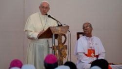 bangladesh-vatican-religion-pope-1512192969310.jpg