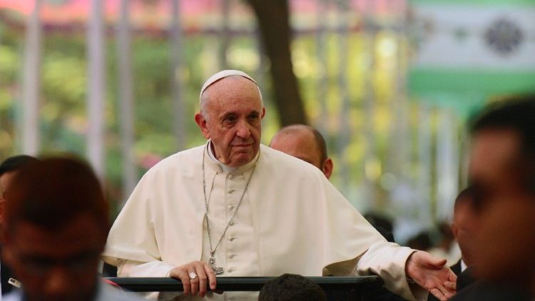 Tritt immer wieder entschieden für Flüchtlinge ein: Papst Franziskus