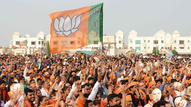 Kundgebung der Hindupartei BJP in Kalol bei Ahmedabad