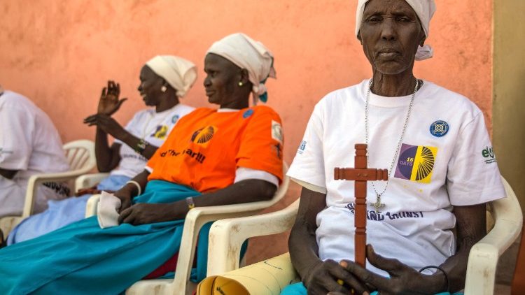 Gebetsgruppe im Südsudan