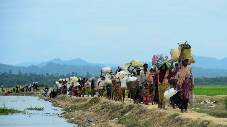 Rohingya in fuga