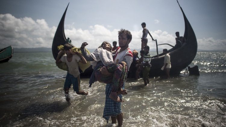 Flüchtende Angehörige der Rohingya-Minderheit