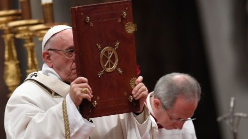 Homélie du Pape pour la messe de la nuit de Noël
