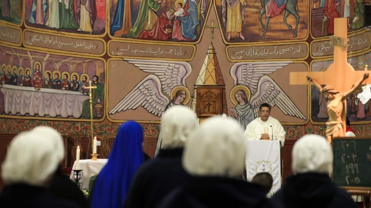 Messe de Noël dans l'église de la Sainte-Famille, seule paroisse catholique latine de Gaza, le 25 décembre 2017.