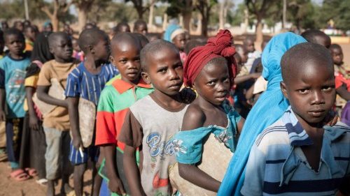 Tansania: Missionsschwestern rufen zum Kampf gegen Kinderhandel auf