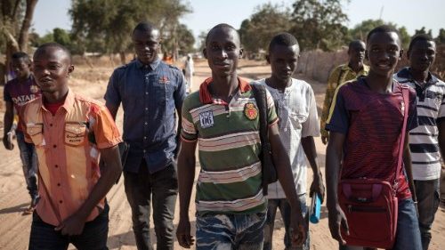 „Afrikas Jugend will arbeiten“: ein Ordensmann erzählt