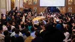 egypt-unrest-church-attack-funeral-1514574464785.jpg