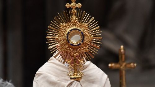 Papa preside Primeiras Vésperas da Solenidade da Mãe de Deus