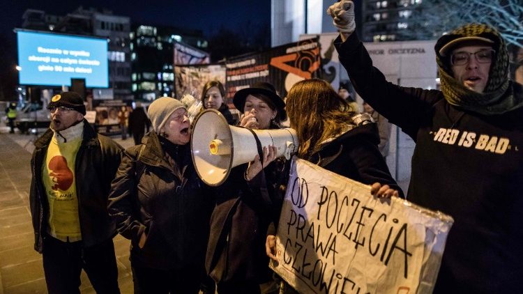 Abtreibungsgegner bei einer Demo in Warschau am Mittwoch
