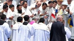 chile-pope-visit-1516294587326.jpg