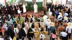 peru-pope-visit-indigenous-1516386983781.jpg