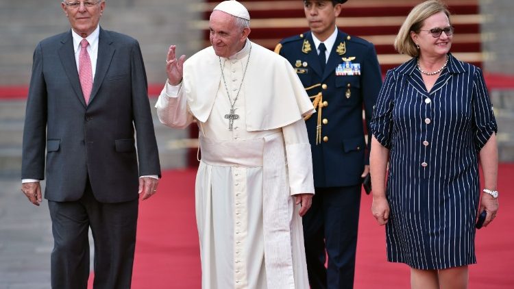 peru-pope-visit-kuczynski-1516403182026.jpg