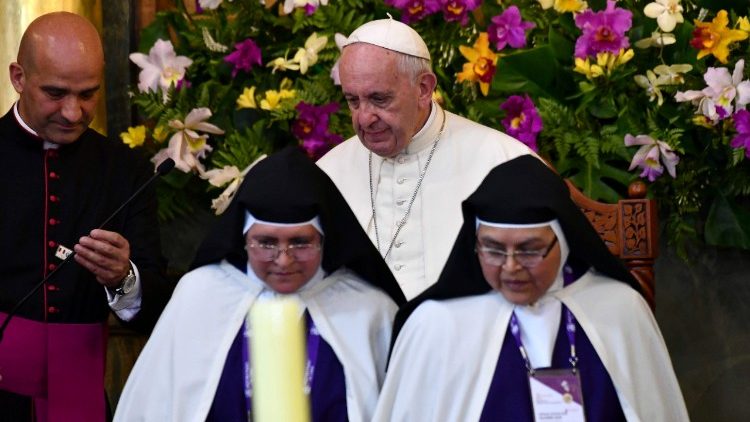 Franziskus im Januar mit Ordensfrauen in Perus Hauptstadt Lima