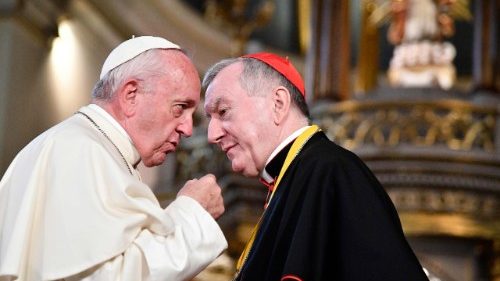 Kardinal Parolin: „Papst ist offen für Kritik und Kommentare“