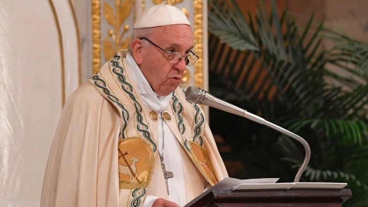 Le Pape François lors des vêpres à Saint-Paul-hors-les-Murs