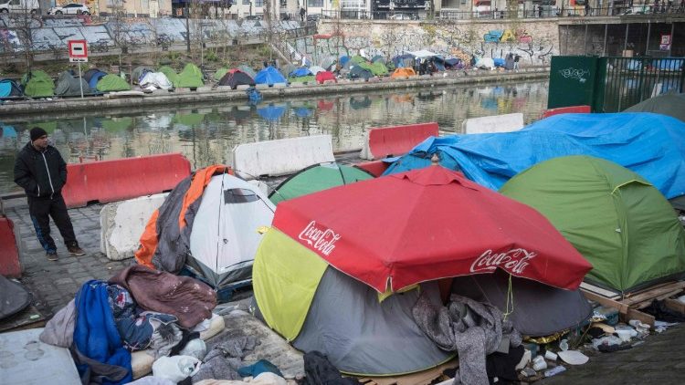 Afghane an einem illegalen Zelt-Camp in Paris, im Februar 2018