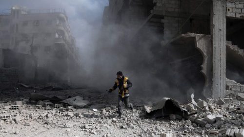 “Cese inmediato de la violencia en Siria”  pide el Papa 