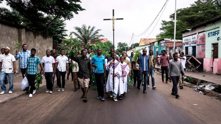 Manifestação pacífica dos jovens em Kinshasa