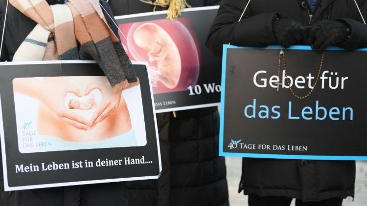 Protestujący przeciw aborcji w Niemczech
