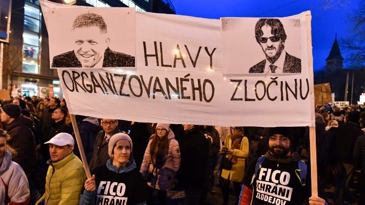 Slovakian take to the streets to protest alleged corruption in government
