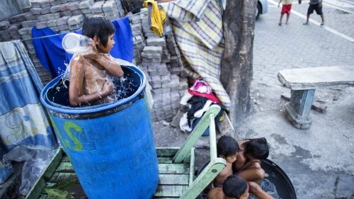 Philippinische Kirchen schaffen Netzwerk für Arme