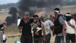 topshot-palestinian-israel-gaza-conflict-1522743483750.jpg