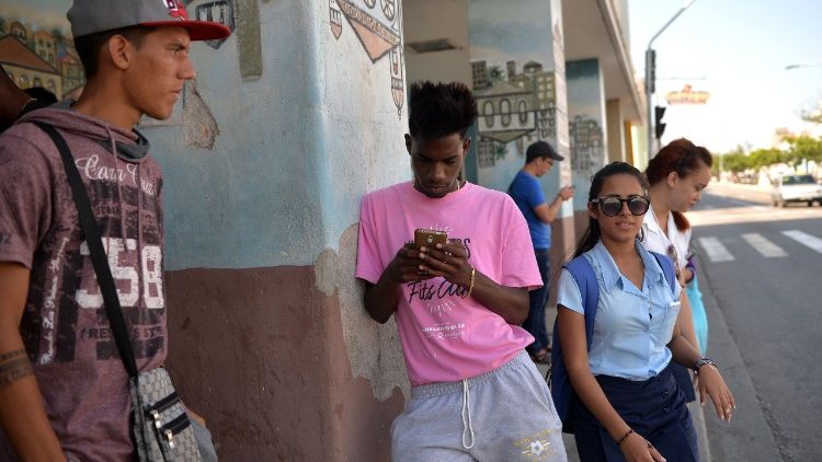 Giovani cubani