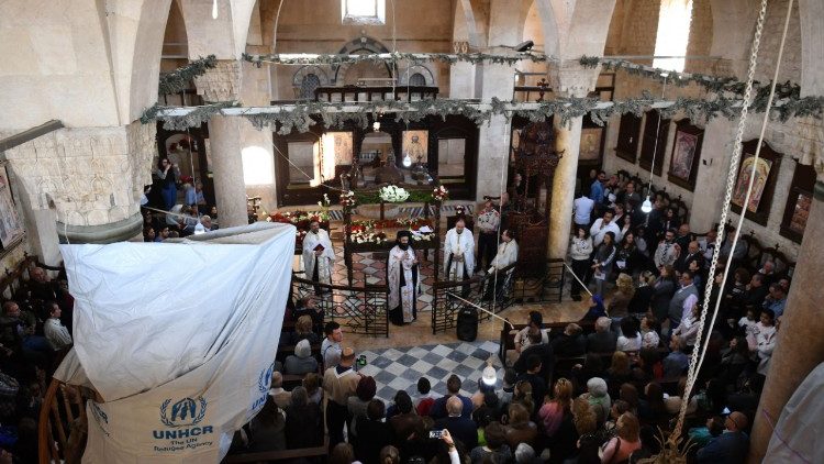 Igreja aberta para celebrações em Aleppo