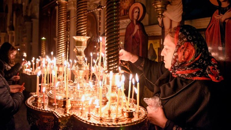 azerbaijan-religion-easter-orthodox-1523182103285.jpg
