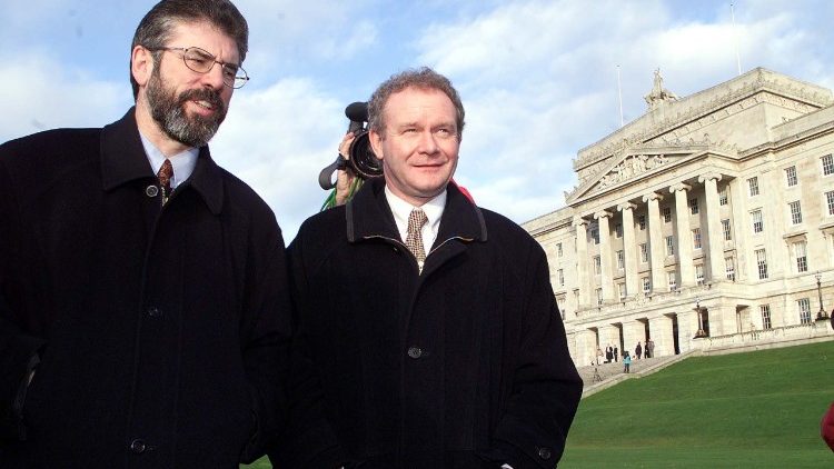 I negoziatori dell'accordo di pace Gerry Adams e Martin McGuinness