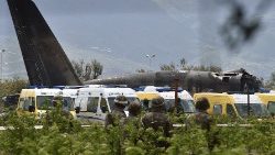 algeria-military-accident-crash-1523447902665.jpg