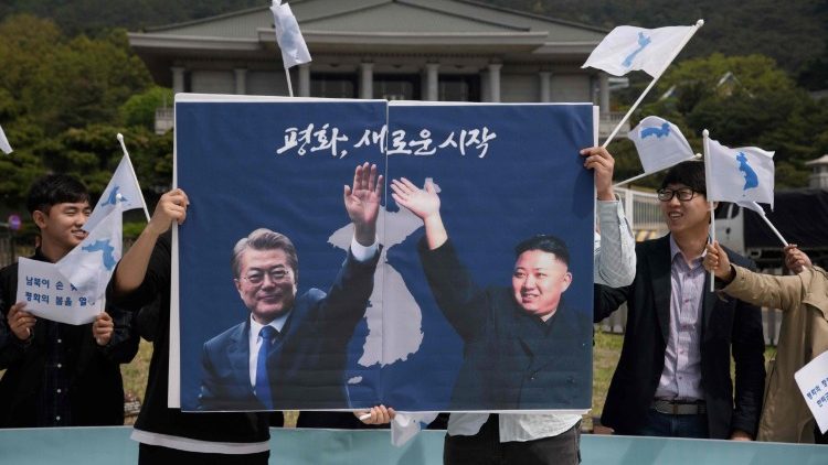 Pokojowe demonstracje przed spotkaniem przywódców Korei północnej i południowej