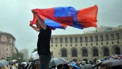 armenia-politics-1525789385498.jpg