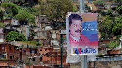 venezuela-election-campaign-maduro-1526063890097.jpg