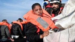 libya-europe-migrants-ngo-rescue-1526123583761.jpg