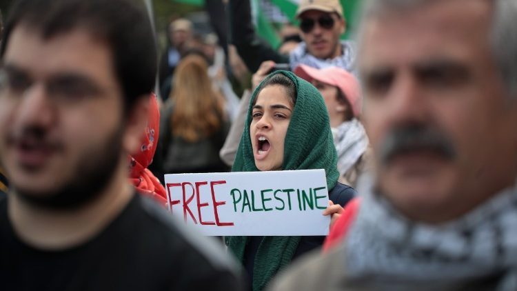 Des manifestants palestiniens dans la bande de Gaza, mardi 15 mai 2018, 70 ans après la Nakba