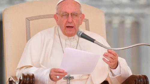 Pope appeals for peace in the Holy Land, Middle East