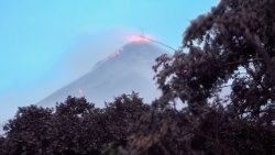 guatemala-volcano-fuego-1528115546002.jpg