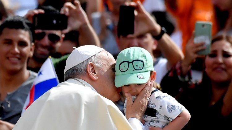 VATICAN-POPE-AUDIENCE-RELIGION