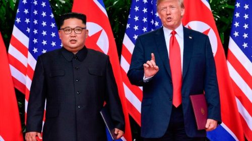 Kim e Trump, um aperto de mão para a história
